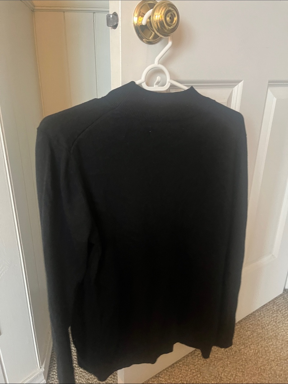 Amazon Essentials turtleneck - Picture 3 of 3